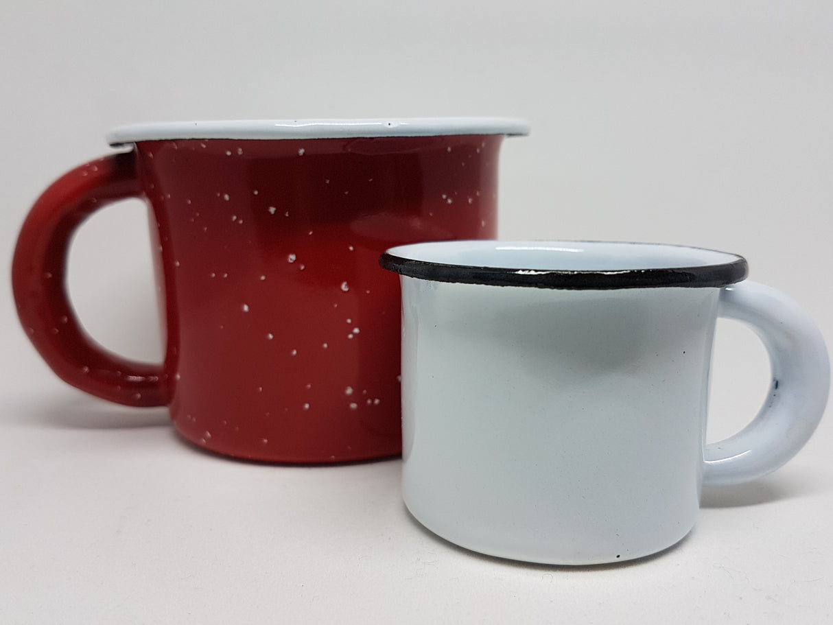 Taza de peltre azul grande / Eimailtasse gross