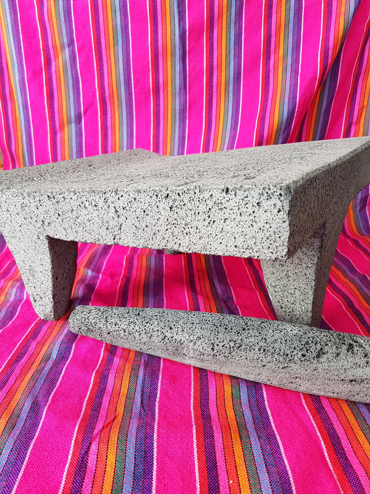 Metate Tradicional Mexicano 31 cm x 25 cm
