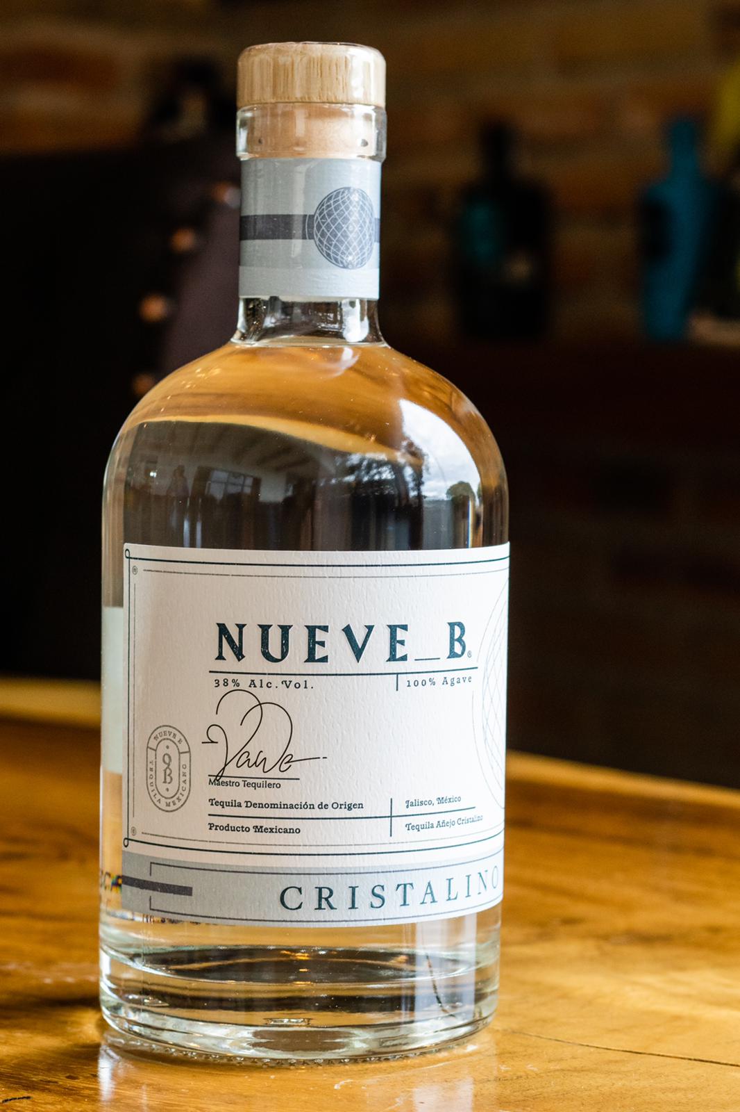 Tequila Cristalino 700 ml - NUEVE B
