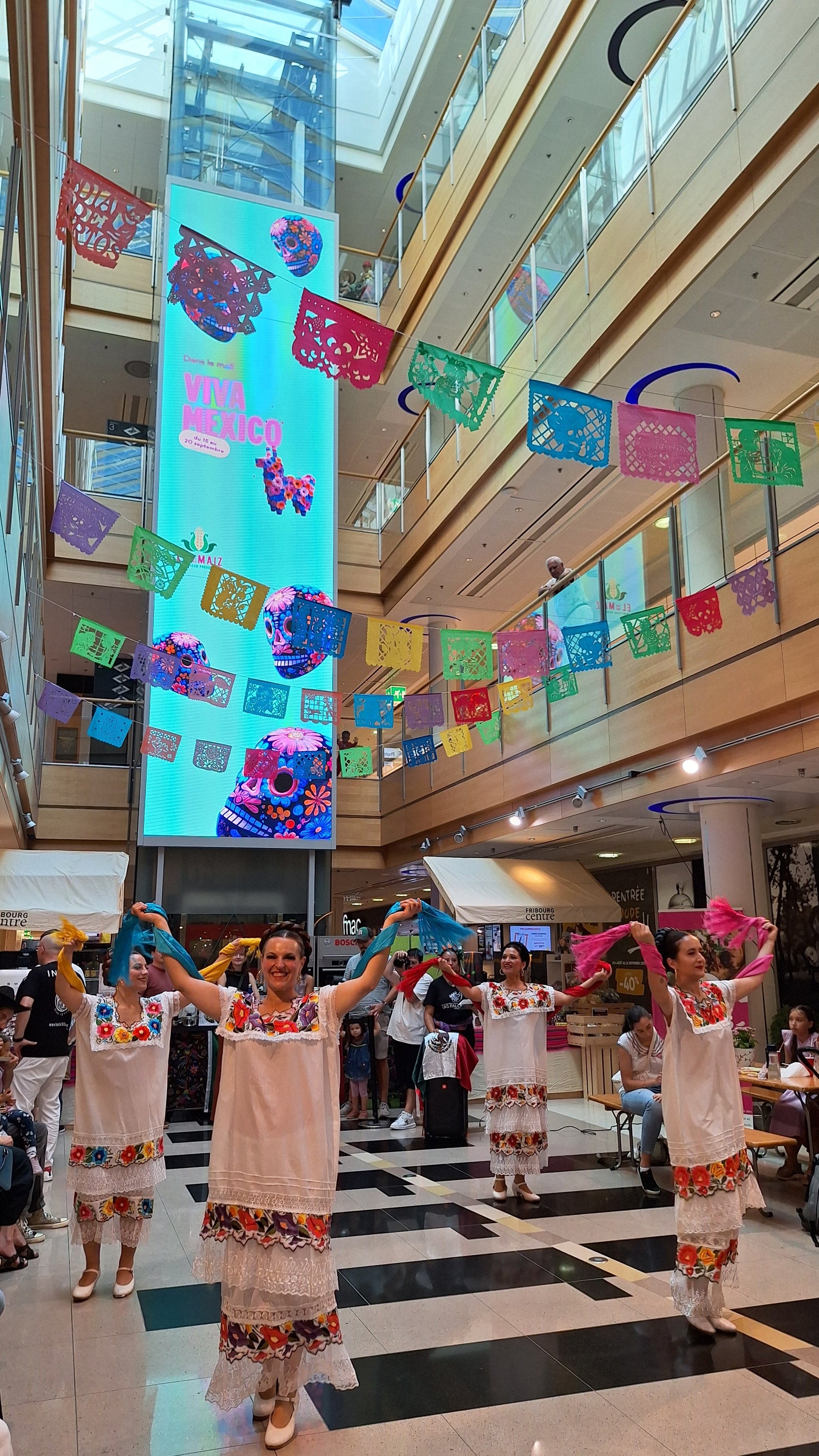 VIVA MEXICO 2025 - TERCERA EDICION EN FRIBOURG CENTRE