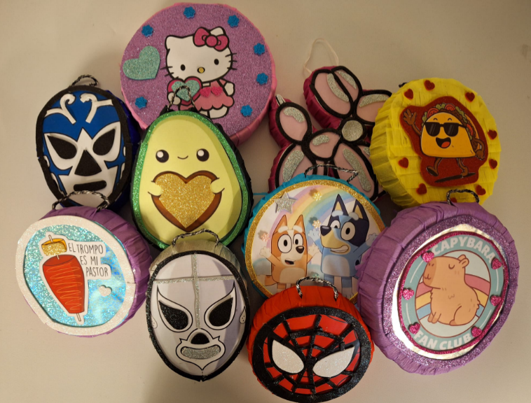 Piñata figura MINI- (unicornio, frutas y Varios personajes)