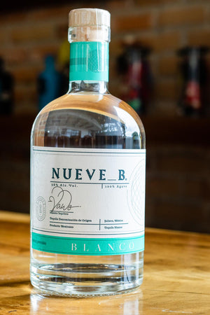 Tequila Blanco 700ml 100% Agave 38% NUEVE_B