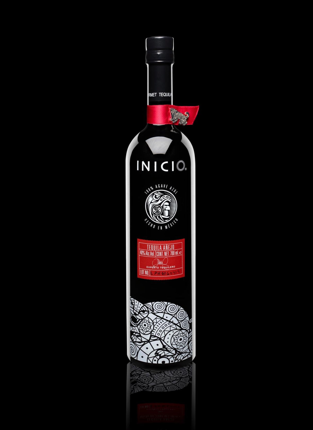 *Tequila Añejo INICIO 700 ml